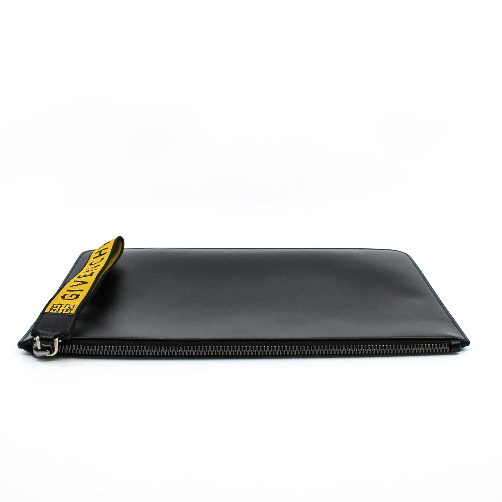 gvc clutch zippy blackwith large gv logo zip