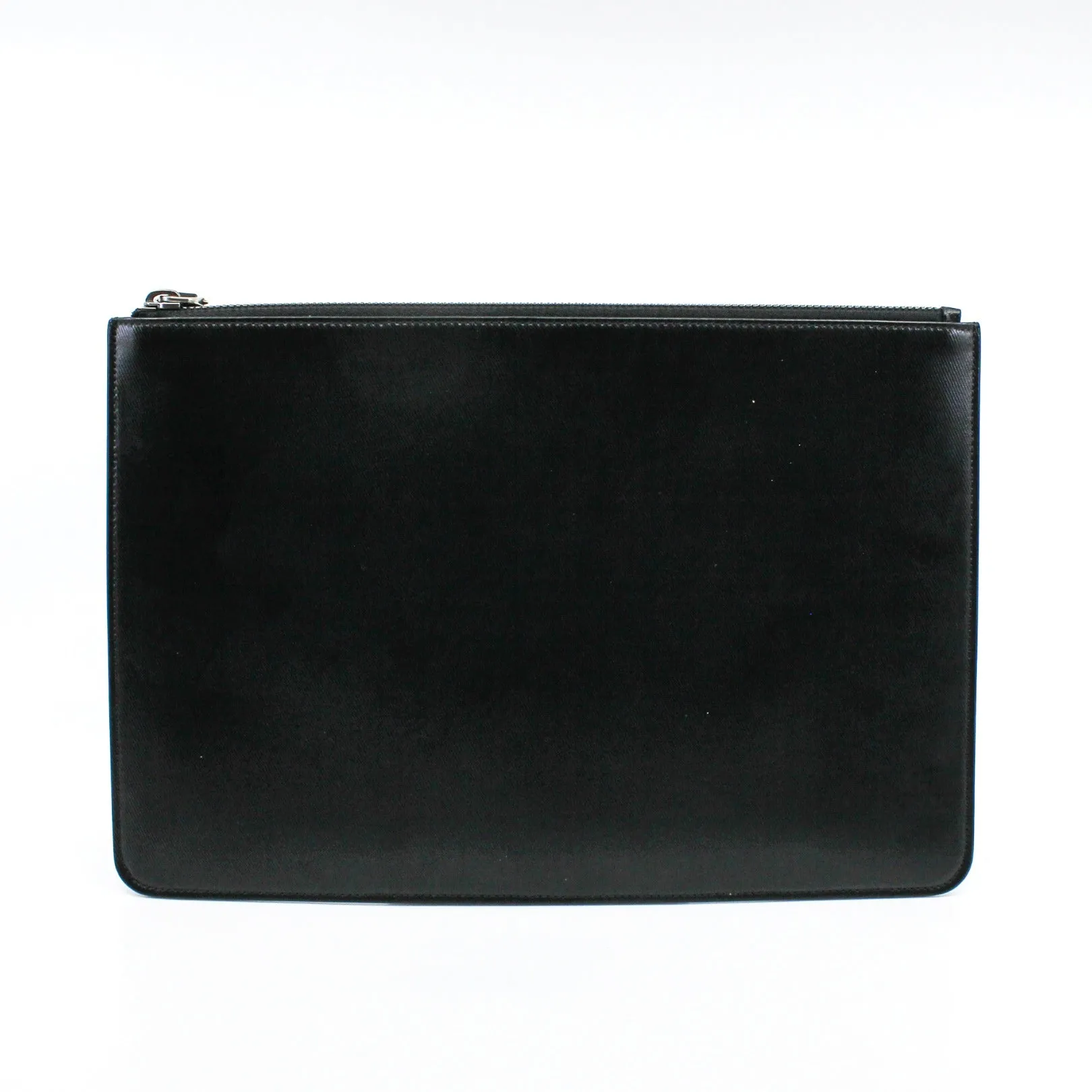 gvc clutch zippy blackwith large gv logo zip