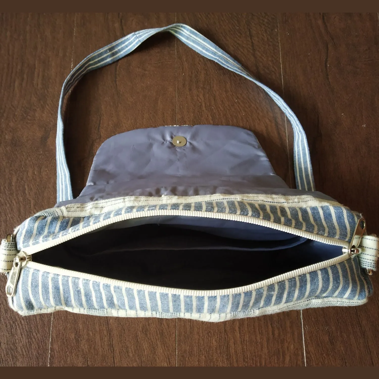 White & Ice Blue Kala Cotton Messenger Bag | Hand Crafted | Timeless Elegance